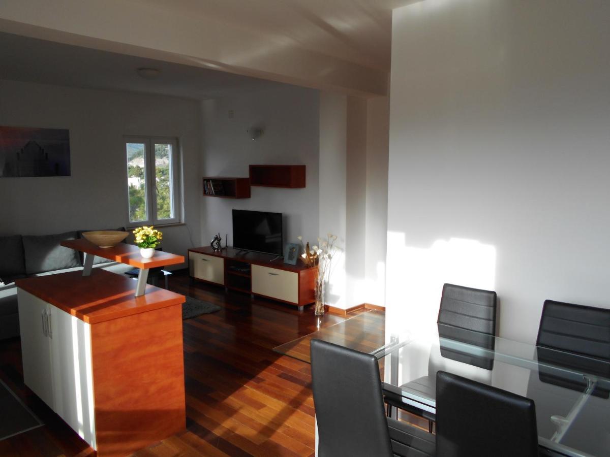Copacabana Apartment *